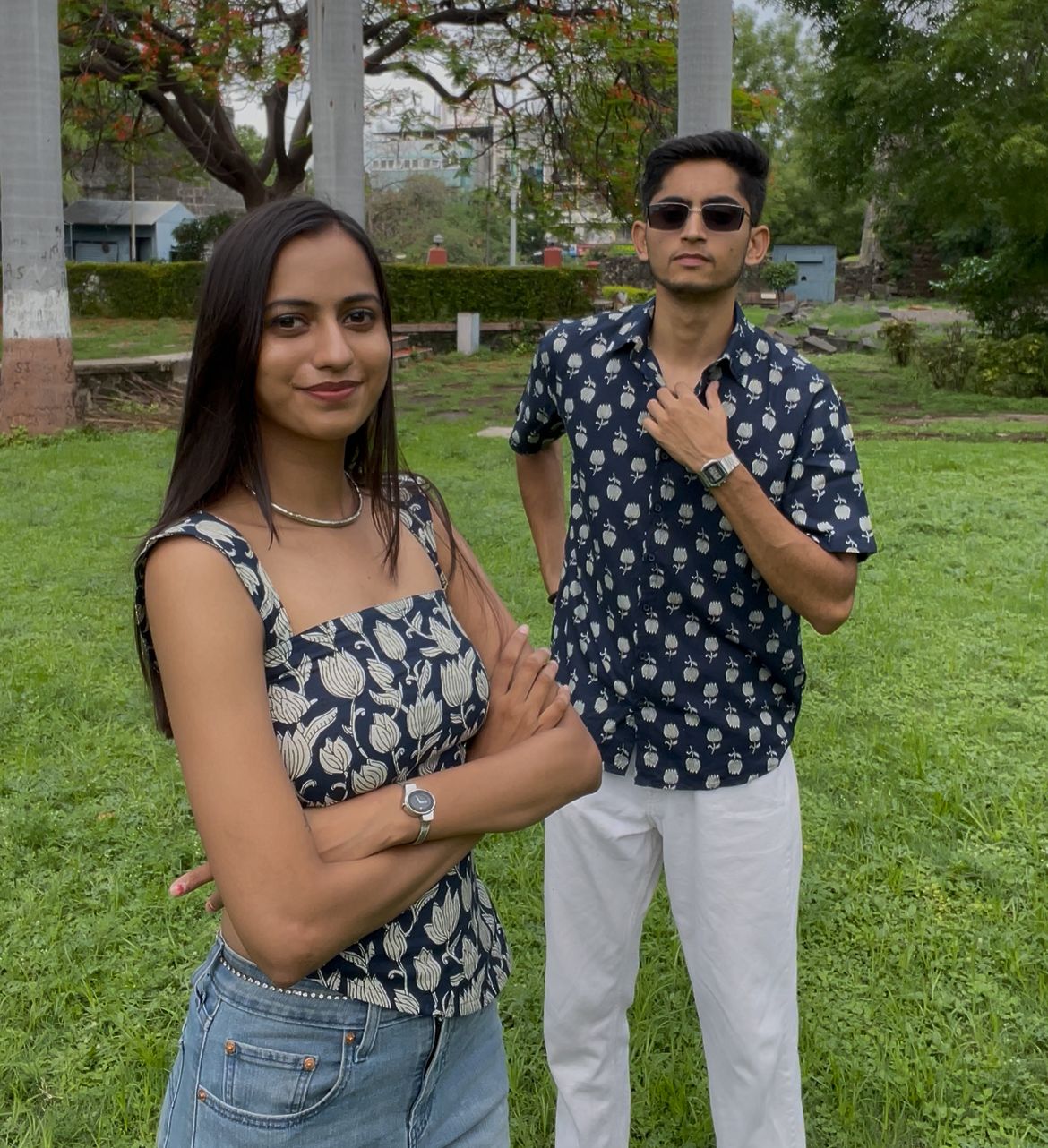 COUPLE'S