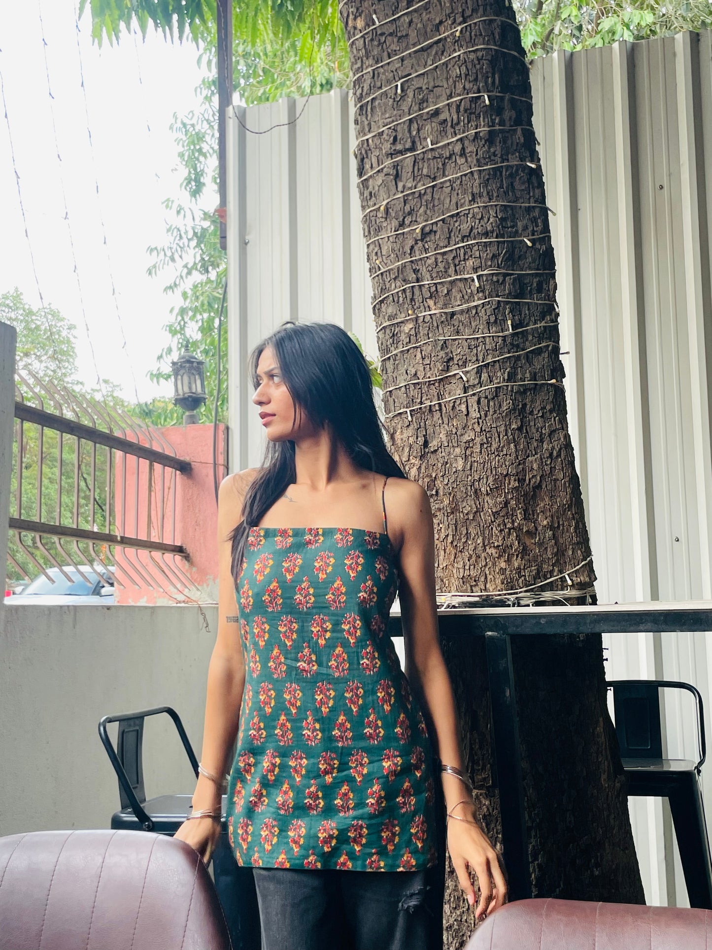 "SIARA" -sleeveless corset kurti