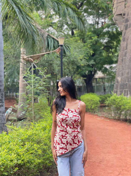 "KESHA" -sleeveless short kurti